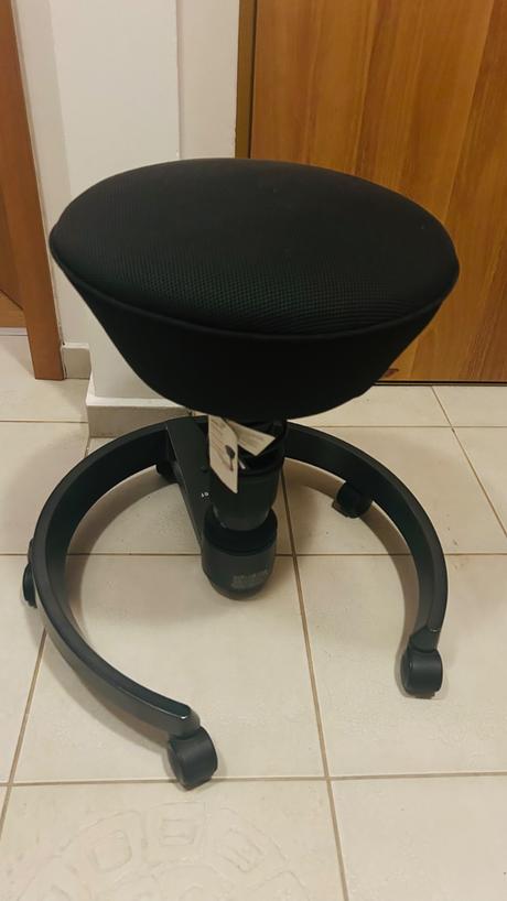 Ergonomicka stolicka aeris swopper,