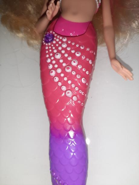 Barbie perlová víla, 