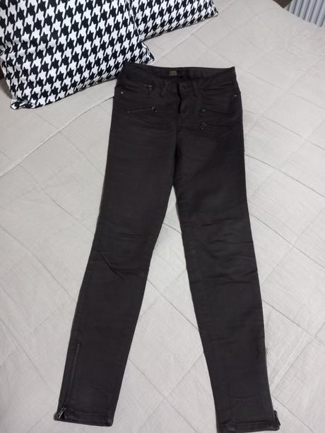 Džínsy zara, zara,xs