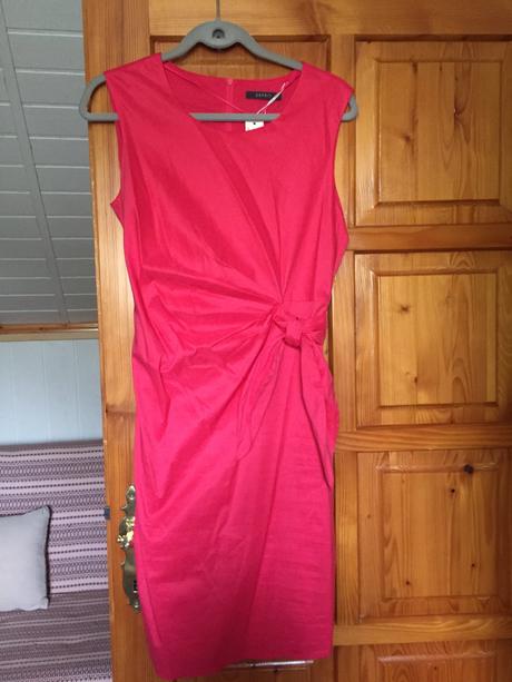 Elegantne saty, esprit,40