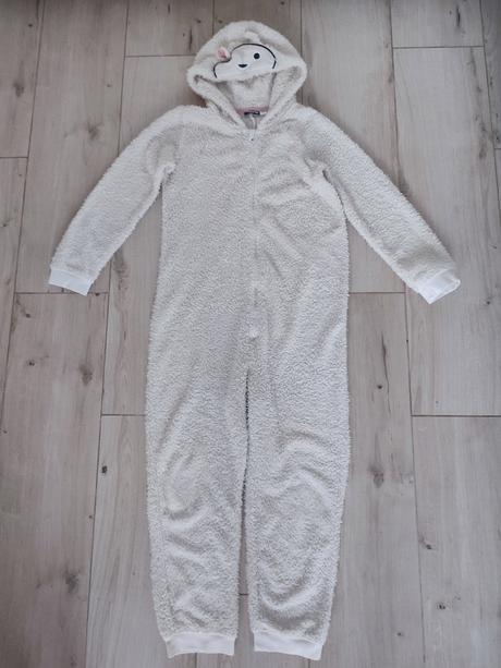 Overal ovečka, pepperts,152