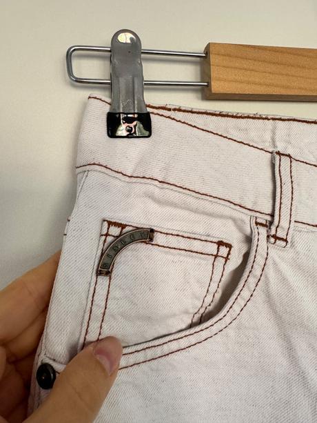 Sisley rifle biele, sisley,s