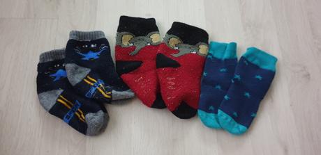 Ponožky 4-6m., 17