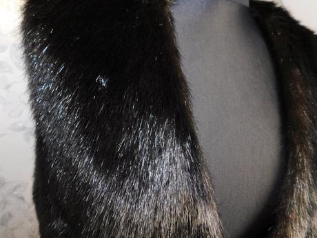 Damska vesta z umelej kožušiny, 38