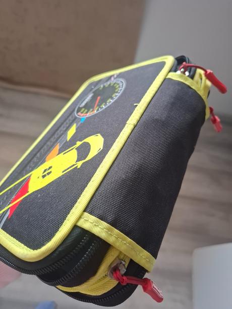 Trojposchodový peračník, 