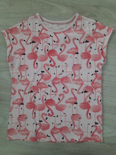 Tričko pelikán, 128