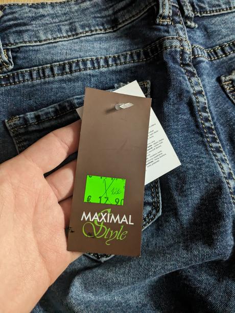 Rifle (ešte s visačkou), 34 / xs