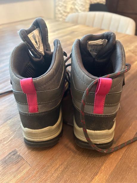 Turusticke topánky, quechua,33