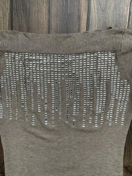 Predĺžený svetrík, 