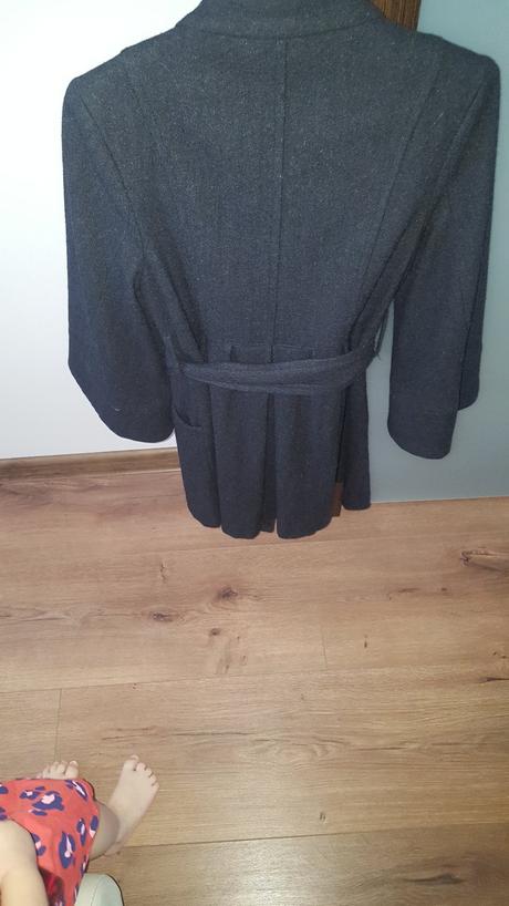 Elegantny kabat, atmosphere,38