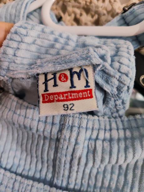 Menčestrová suknička na traky, 92