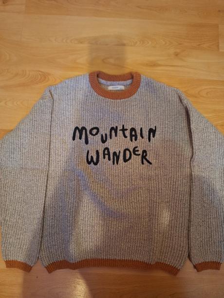 Sveter reserved, reserved,146