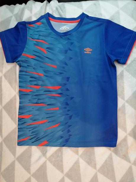 Športové tričko, umbro,152