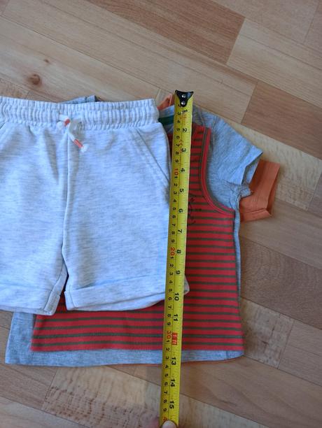 Tričká a kraťasy v. 80, f&f,80