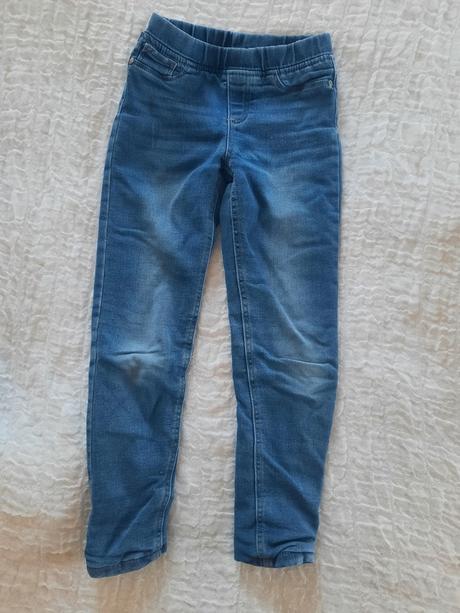 Rifle + sukňa, 122–134