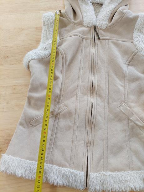 Kožušinková vesta, tally weijl,m