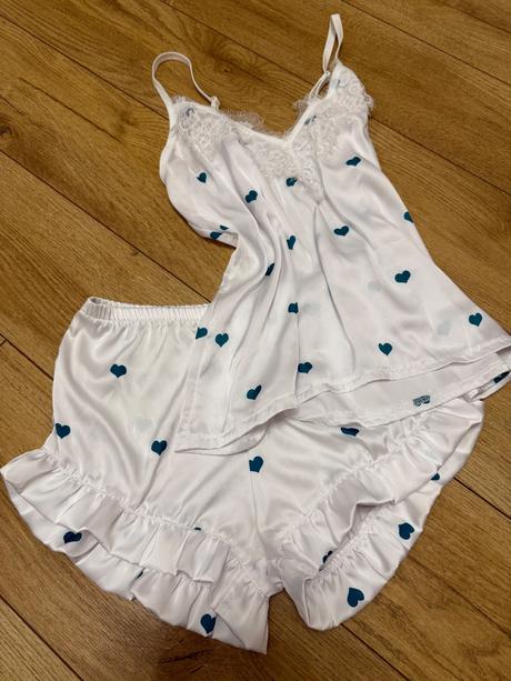 Bruuu slovakia luxusne satenove pyžamko, 34