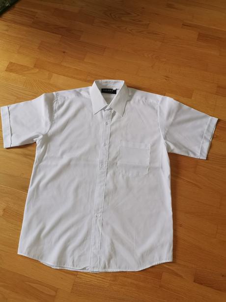 Biela pánska košeľa s krátkym rukávom, 39