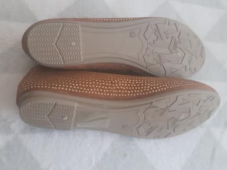 Hnede dievcenske balerinky 38, 38