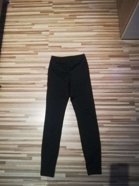 Lesklé hrubšie leginky v. 34, f&f,34