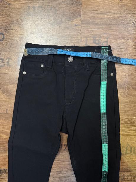 Čierne elastické nohavice, grace,134