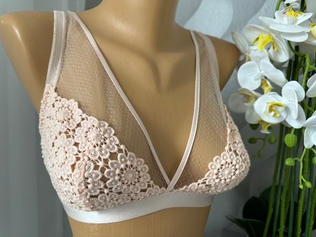 Krajkové podprsenky, 75d