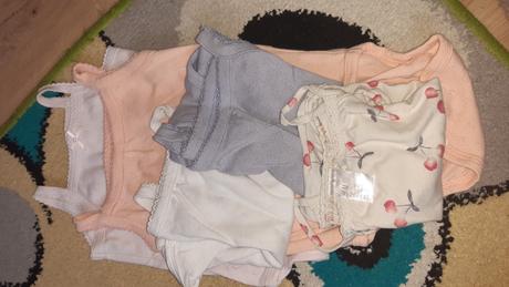 Letné body, reserved,74