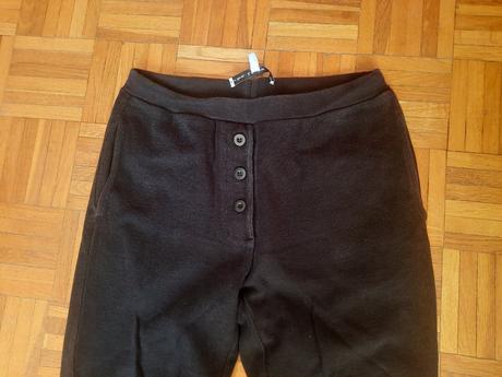 Dámske tepláky, 34