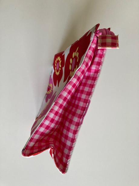 Kozmetická taštička clinique, 