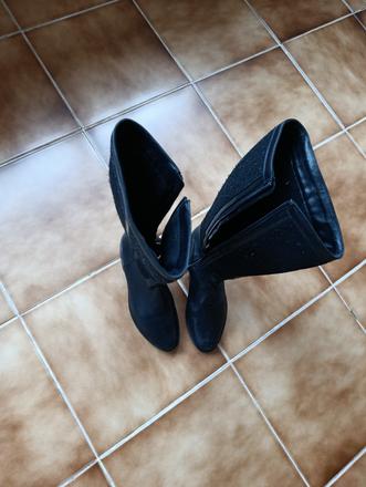 Čierne elegantné čižmy, 36