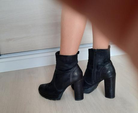 Vyššie čižmy na opätku, 38