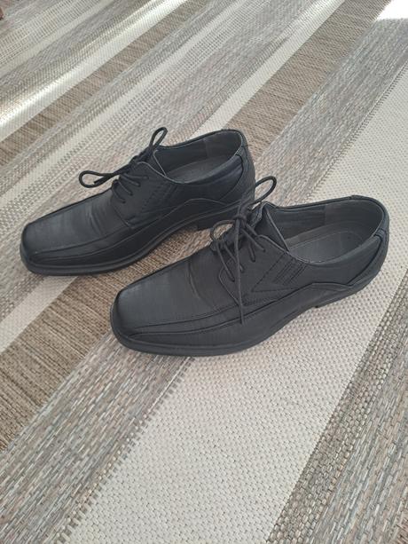 Spoločenské topánky pre chlapca 38, 38