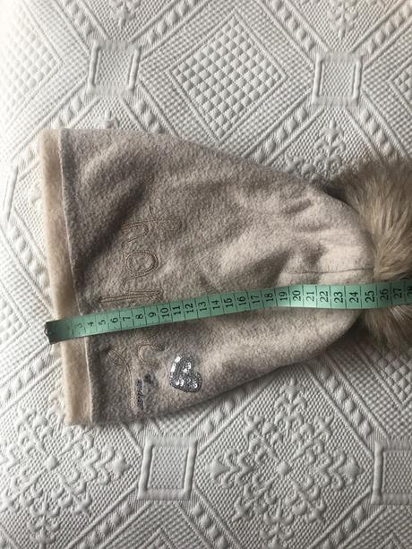 Čiapka s nákrčníkom, 140