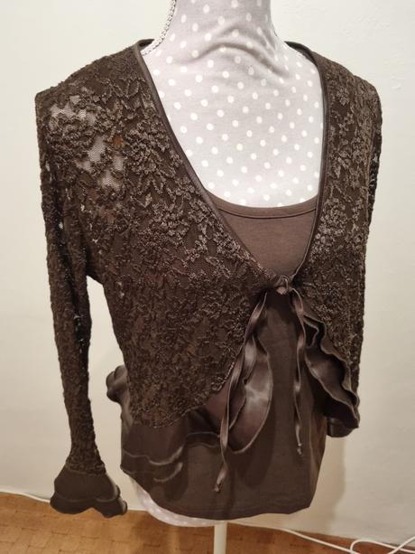 Hnedy twinset 38, 38