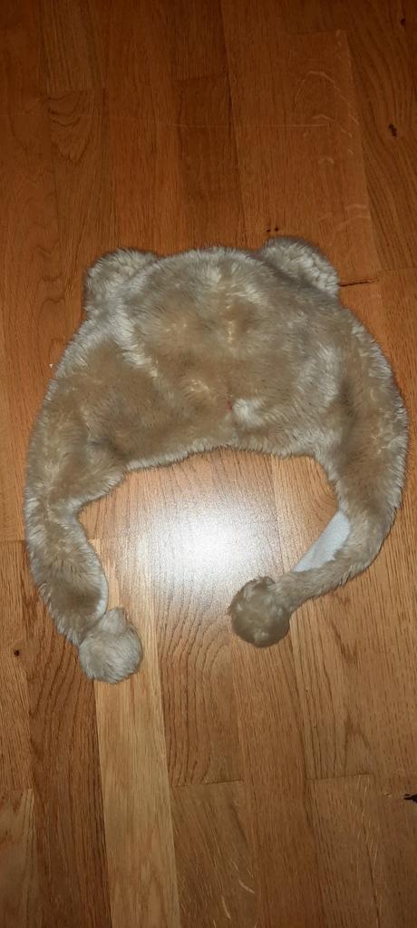 Čiapka medveď, 158