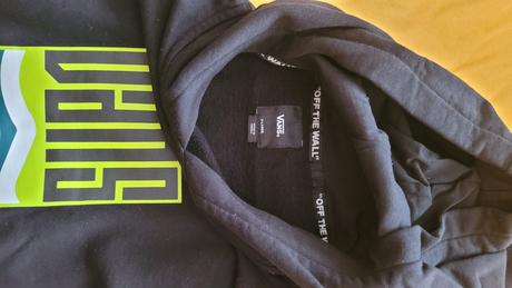 Cierna mikina vans  158, 158