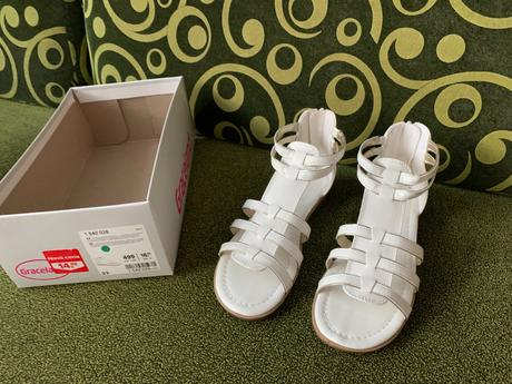 Sandálky, deichmann,33