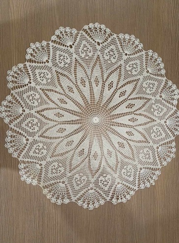 Háčkovaná okrúhla dečka, priemer 66cm,
