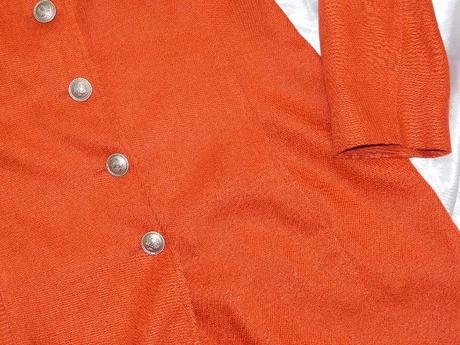 Luxusny damsky lanovy kabat, 36