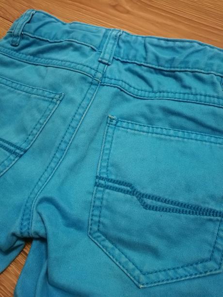 Skvele šortky, esprit,104