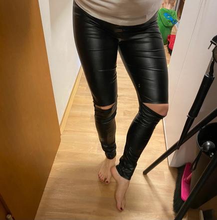 Damske kozenkove leginy, s