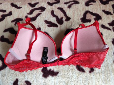 Červená podprsenka victoria secret vel.34c, stav a, victoria's secret,l