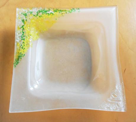 Dekoratívna sklenená miska,