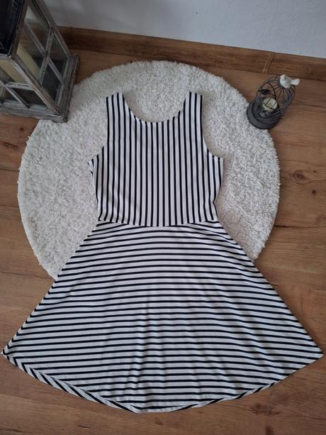 Šatičky 158/164, h&m,158