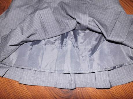 Sivá sukňa, c&a,170