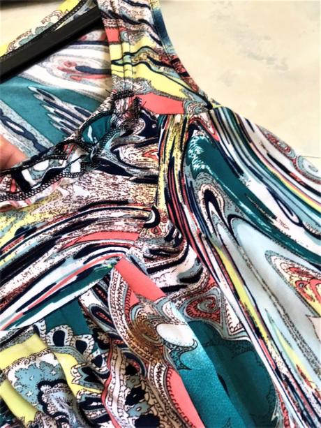 Voľné letné šaty, l