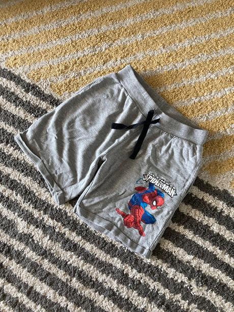 Kraťase spiderman 134/140, 134