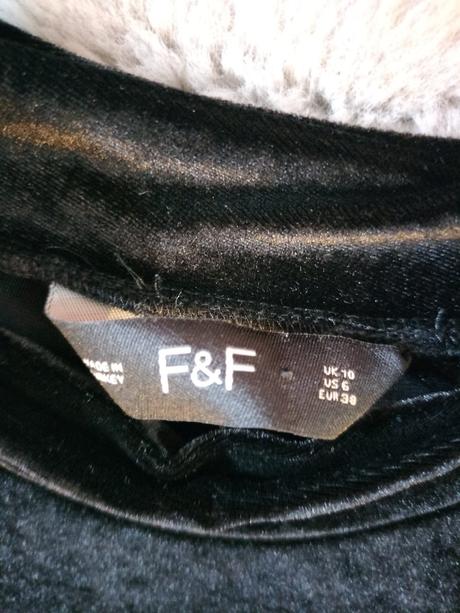 Šaty zamatové, f&f,38