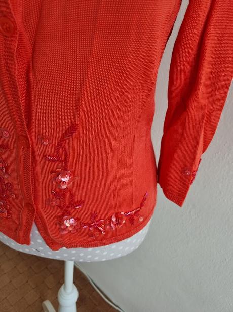 Luxusný lososový svetrík apart 36, s