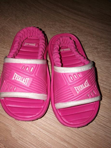 Sandálky, everlast,21